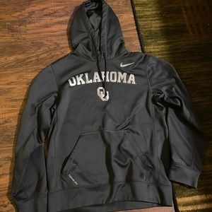 Oklahoma Nike sweat shirt size small